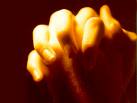 bidden, gevouwen handen